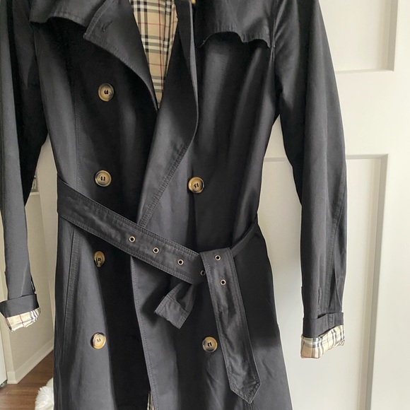 Trench coat - Picture 5 of 6